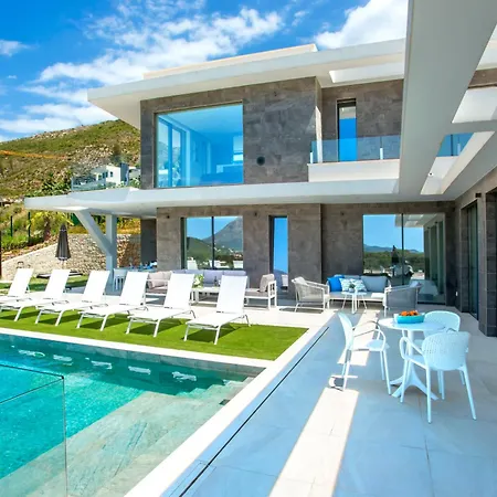 Atina By Interhome *